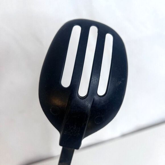 EKCO Slotted Serving Spoon Plastic Handle USA 400 Degree Max 7 Nylon VTG Black - Picture 2 of 10